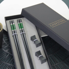 Bungo Dark Green chopsticks in cadeauverpakking (2 setjes chopsticks + 2 rests)