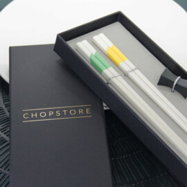 Raimu en Remon chopsticks in cadeauverpakking (2 setjes chopsticks + 2 rests)