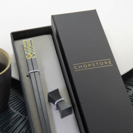 Kaito chopsticks in cadeauverpakking (1 setje chopsticks + 1 rest)