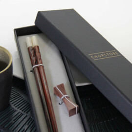 Tamashii chopsticks in cadeauverpakking (1 setje chopsticks + 1 rest)