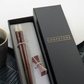 Tamashii chopsticks in cadeauverpakking (1 setje chopsticks + 1 rest)